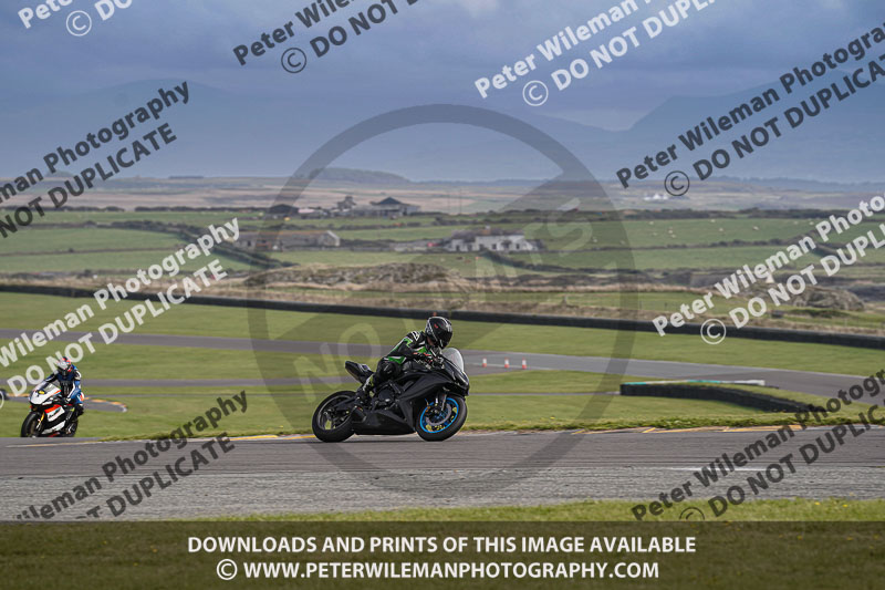 anglesey no limits trackday;anglesey photographs;anglesey trackday photographs;enduro digital images;event digital images;eventdigitalimages;no limits trackdays;peter wileman photography;racing digital images;trac mon;trackday digital images;trackday photos;ty croes